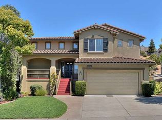 25318 Gold Hills Dr, Castro Valley, CA