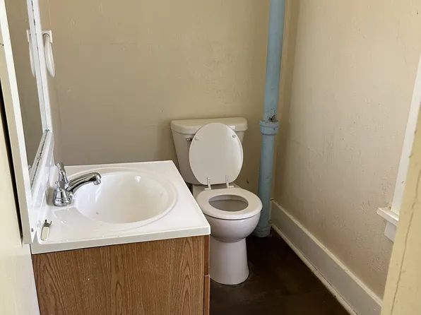 3204 Cuming St APT B, Omaha, NE 68131