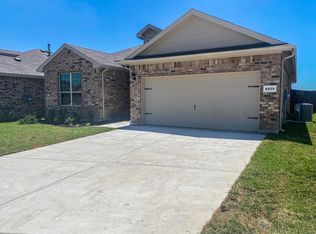8529 Nightfall Ln, Fort Worth, TX 76179