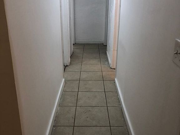 5th image of 749 W 9th St Unit 749-1