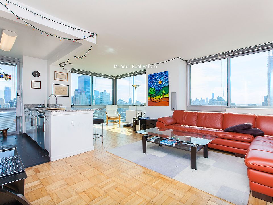 1st image of 505 W 37th St APT 2704