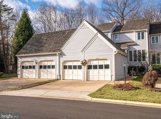 1270 Wedgewood Manor Way, Reston, VA 20194