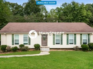 720 Twin Ridge Dr, Gardendale, AL 35071