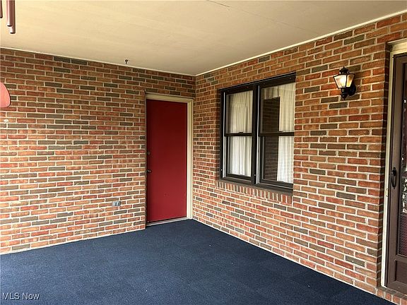 4th image of 2530 Portage Grove Ct