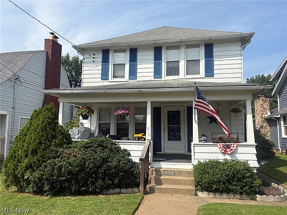 3rd image of 919 33rd St