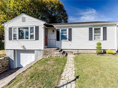 41 Belvedere St, Johnston, RI, 02919