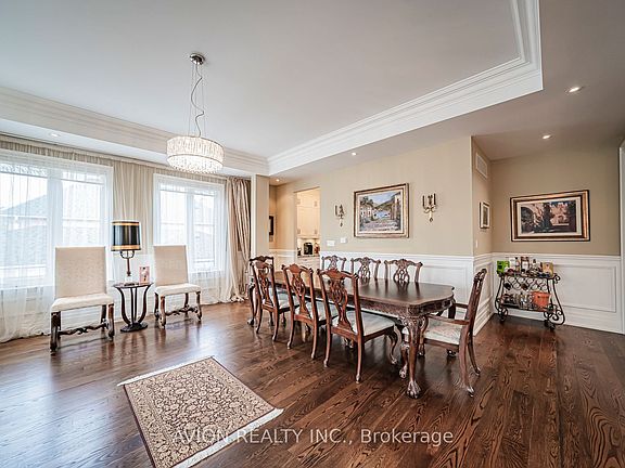 4th image of 136 Homewood Ave