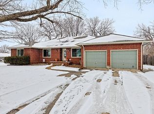 402 W 7th St, Sedgwick, KS 67135