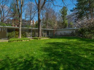 3022 University Ter NW, Washington, DC 20016