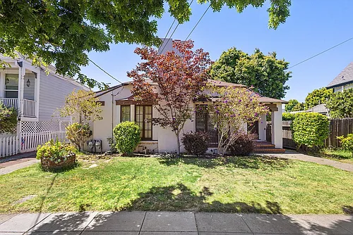 949 Park St Photo 1