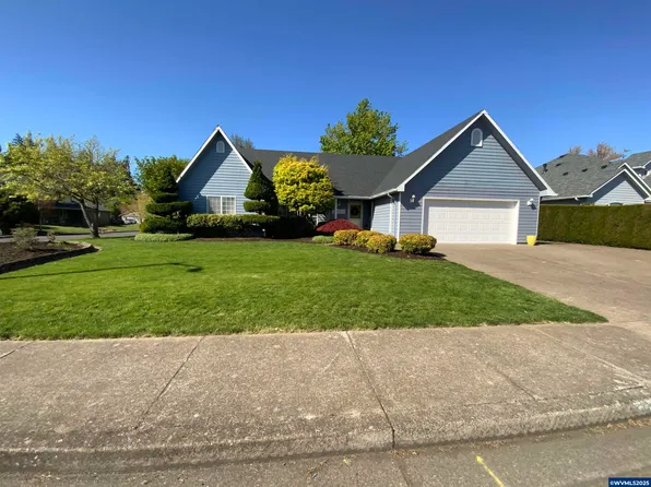 1177 Glazemeadow St NE, Keizer, OR 97303