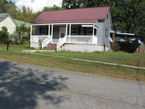607 Magnolia St, La Fayette, GA 30728