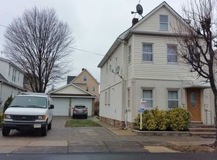 56 Hayward Pl, Wallington, NJ 07057