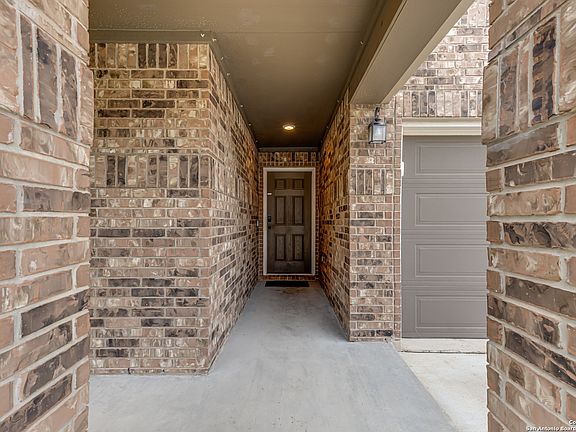 3rd image of 8122 Sawyer Meadows