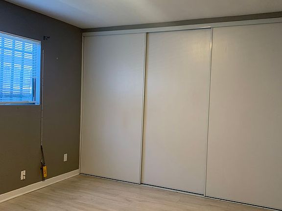 3rd image of 4352 Marlborough Ave APT 2
