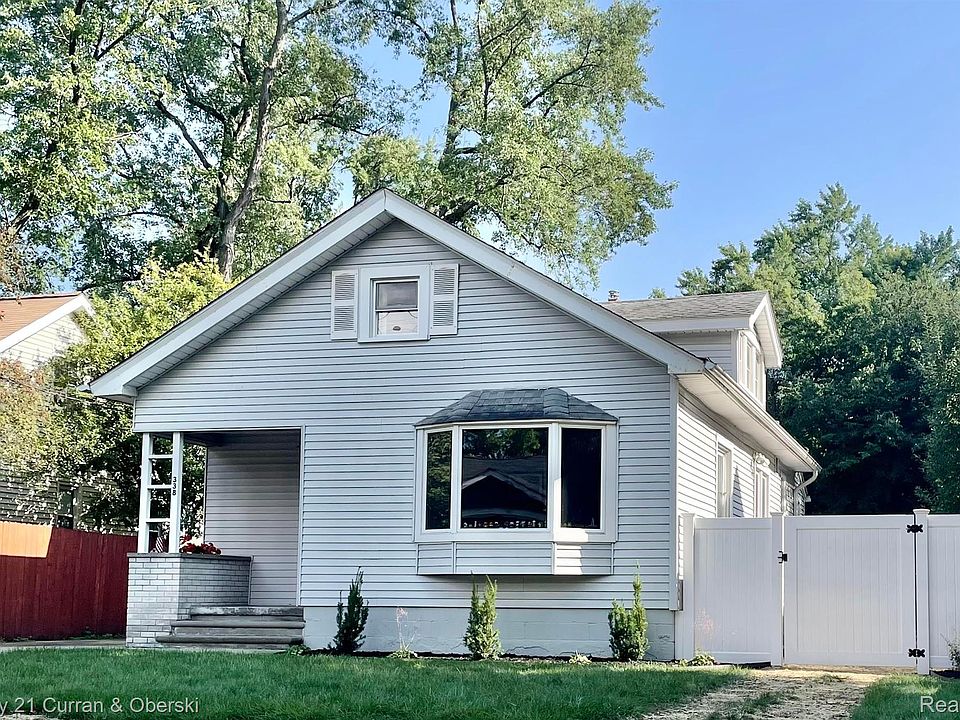 1st image of 338 E Sunnybrook Dr