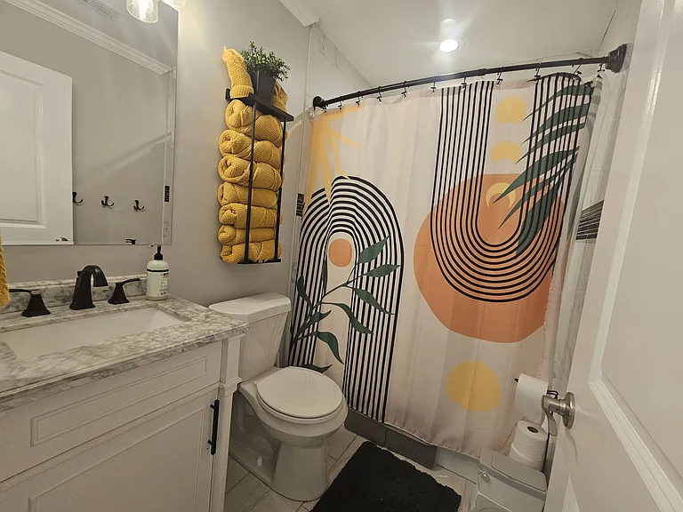 2737 Celia Ave — Photo 29