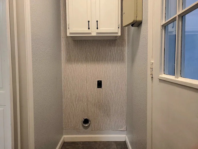 912 N Dove Rd — Photo 8