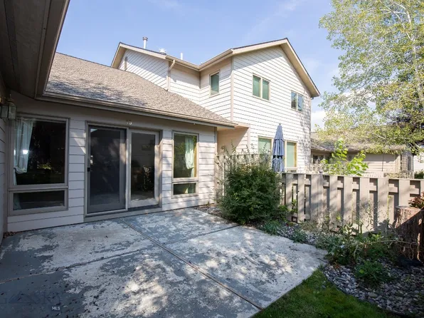 2400 Durston Rd APT 15, Bozeman, MT 59718