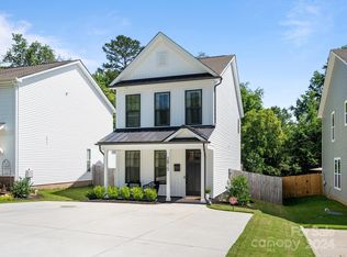 2813 Shamrock Dr, Charlotte, NC 28205