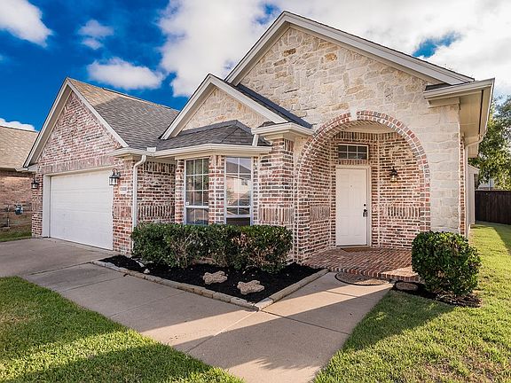 2nd image of 10508 Stoneside Trl