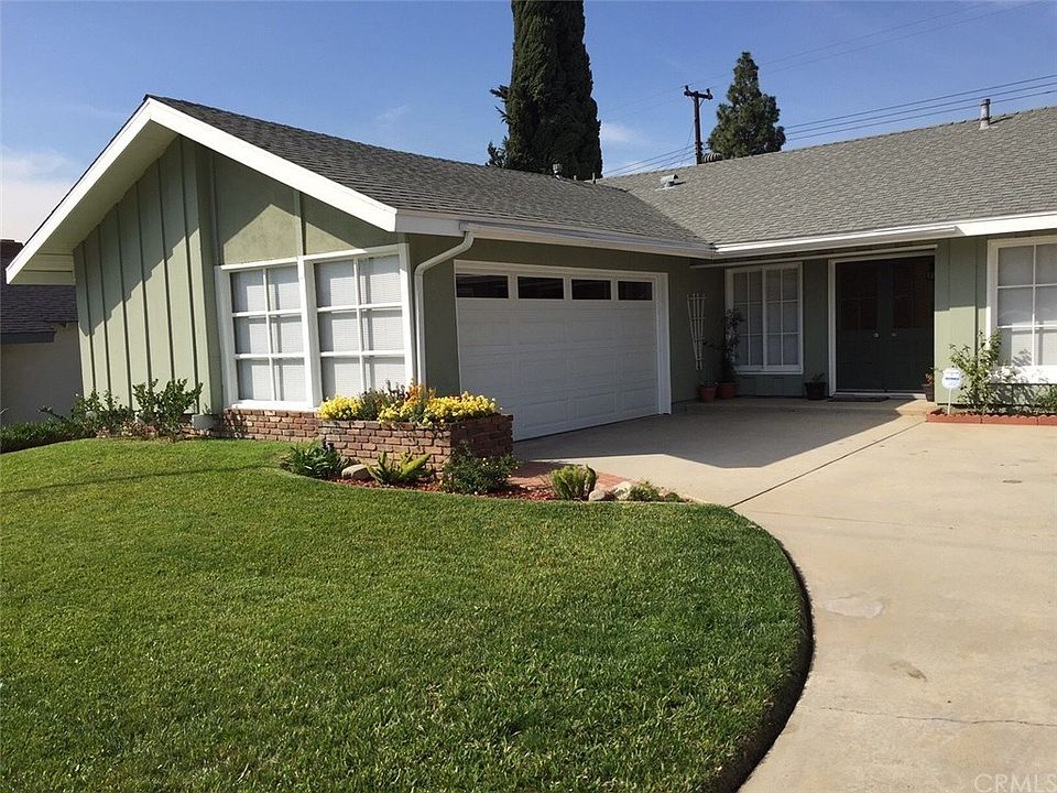 1st image of 927 Caraway Dr