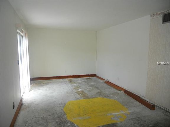 5th image of 1799 N Highland Ave #18