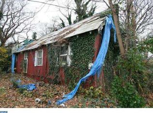 2 Hancock St, Salem, NJ 08079