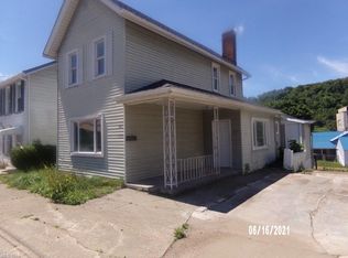 1225 Clover Ave, Wellsville, OH