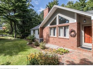 6 Ocean View Cir, Saco, ME 04072