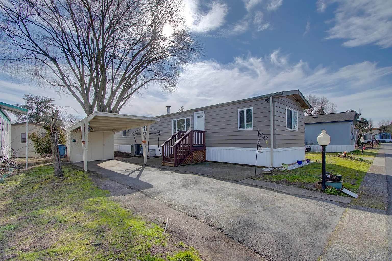 1501 N Hayden Island Dr Unit 107 photo 1