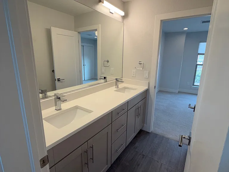 5366 Allison St #B — Photo 56