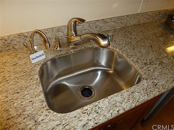 5th image of 13798 Roswell Ave Unit B188