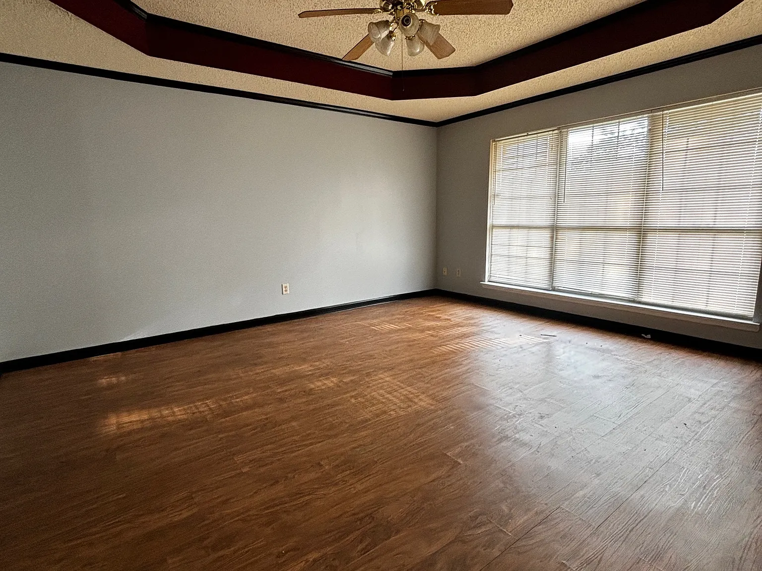 112 Wayfair Lane - 112 Wayfair Lane — Photo 3
