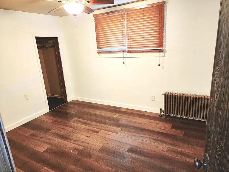 2121 Milz Ct — Photo 7