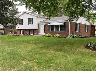 2105 Reinell Ave, Lima, OH 45805