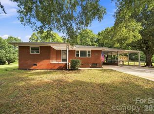 106 Hawkinstown Rd, Salisbury, NC 28144