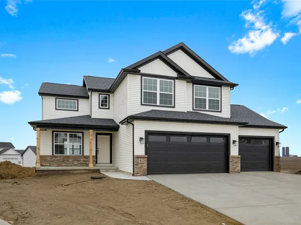 6 Roscoe Ct, Bloomington, IL 61705