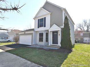 2665 White Barn Rd, Aurora, IL 60502