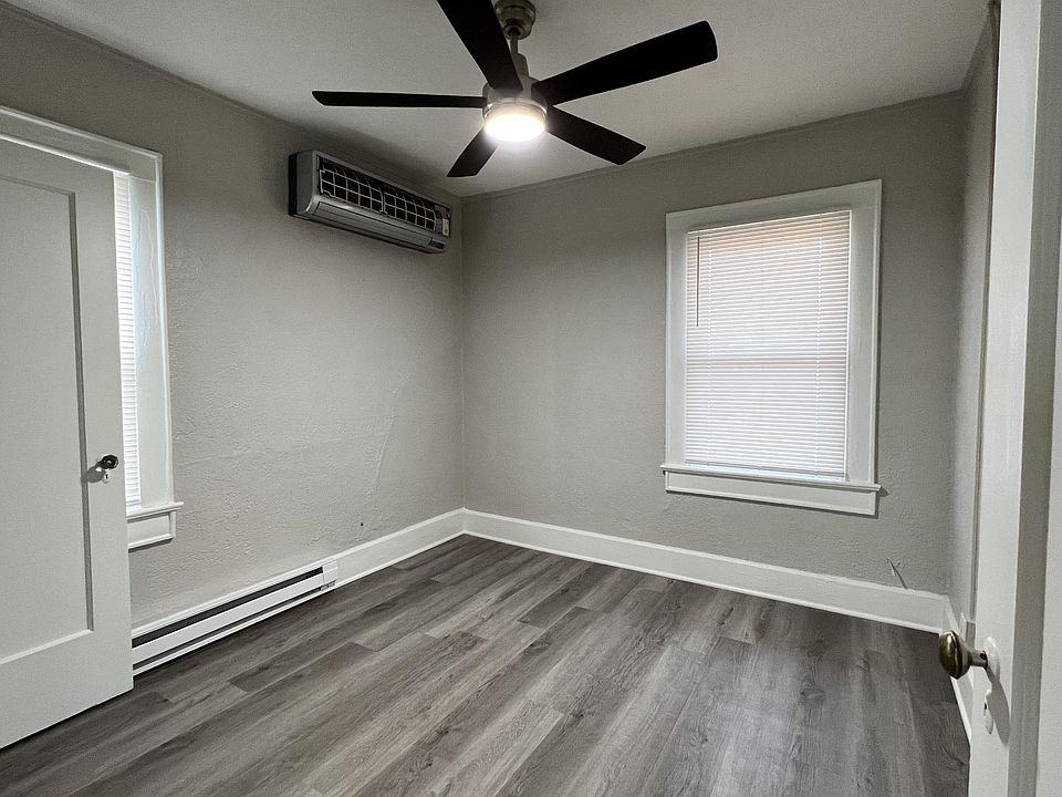 1st image of 3932 Central Ave #1/2