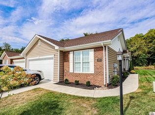 395 Villa Ridge Dr, Paducah, KY 42003