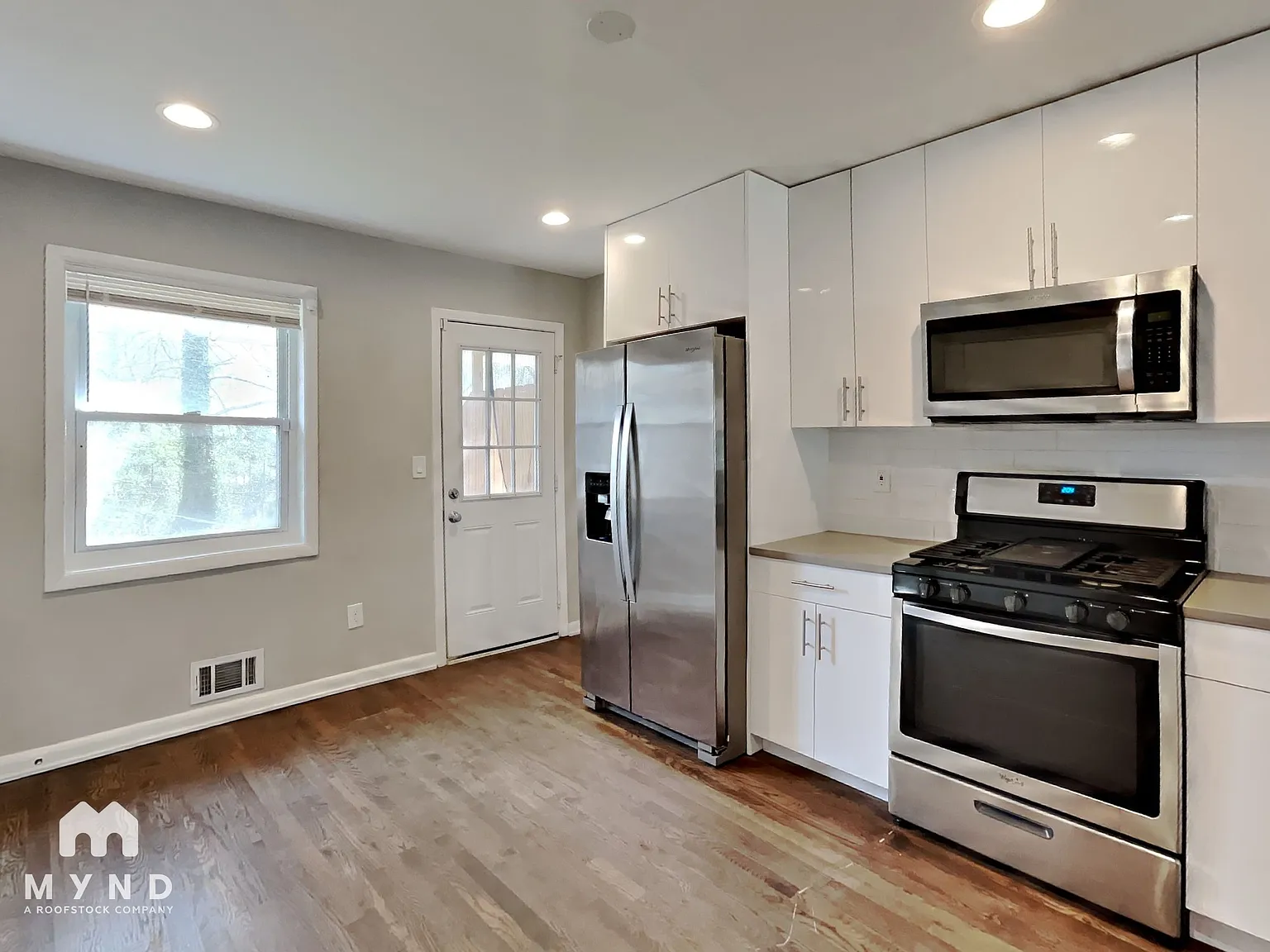 2 bed, 1.0 bath, 760 sqft, $1,515 — Photo 4
