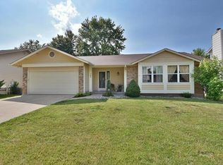 763 Bear Mountain Dr, Saint Peters, MO 63376