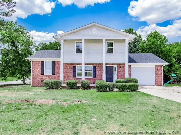 6857 Baystone Rd, Fayetteville, NC 28314