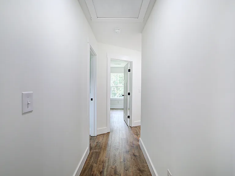 124 Robinhood Dr SE #B — Photo 4