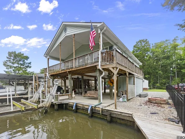 22926 Chene Blanc Ln, Maurepas, LA 70449