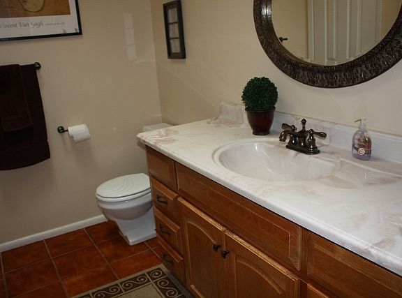 Main Hall bath