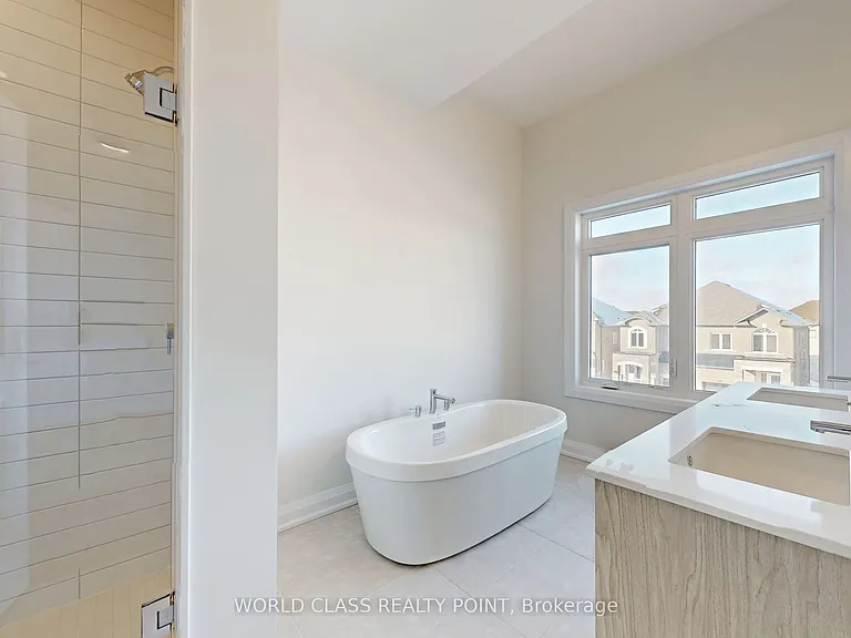 133 Seguin St — Photo 14