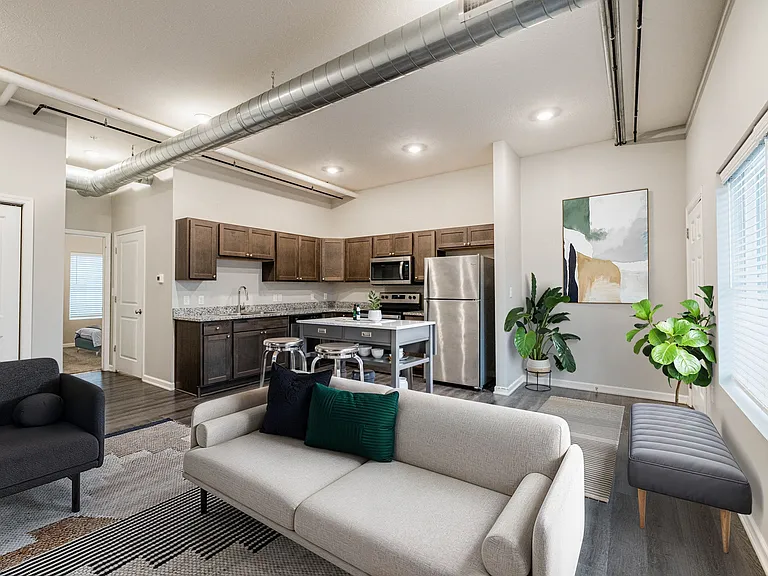 Trailview Apartments at Pioneers Park — Photo 15