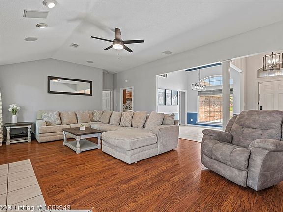 3rd image of 1920 Plum Creek Ln